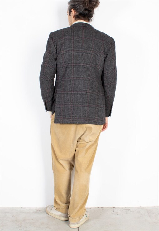 garment image