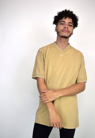 VINTAGE 90'S NIKE T-SHIRT