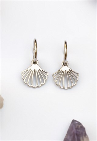 SILVER SHELL EARRINGS