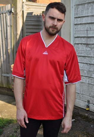 VINTAGE 90'S ADIDAS V NECK TEE
