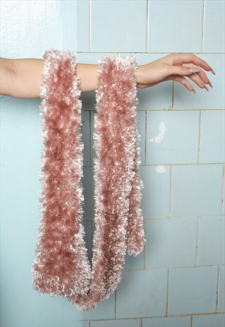 VINTAGE Y2K 00S RETRO KITSCH FURY FLUFFY SCARF PALE PINK