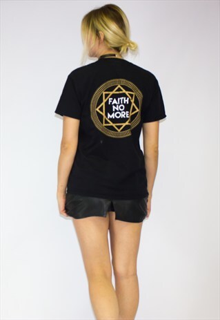VINTAGE SOL INVICTUS GRUNGE T-SHIRT