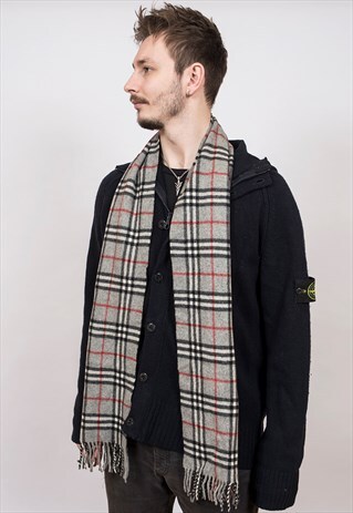 VINTAGE BURBERRY GREY LAMBSWOOL SCARF