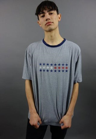 THE TOMMY HILFIGER TEE