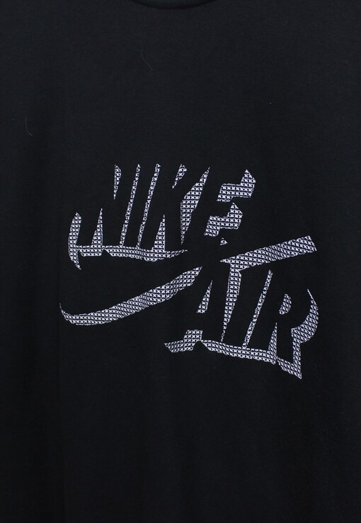 garment image