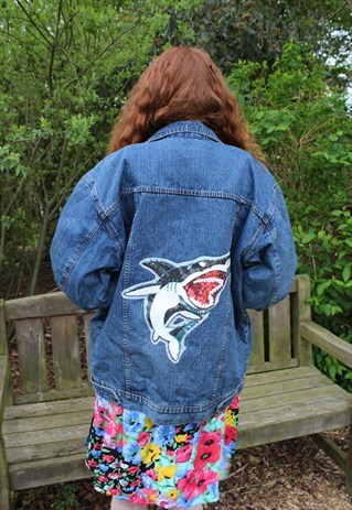 VINTAGE REWORKED 90S FESTIVAL DENIM JACKET SEQUIN SHARK