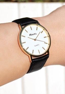 Classic Style Gold Watch