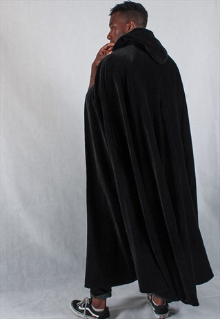 VINTAGE BLACK VELVET FULL-LENGTH HOODED CAPE
