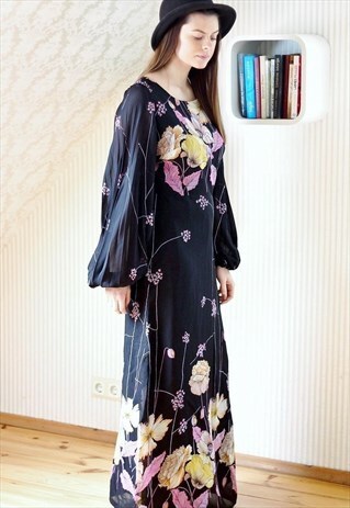 BLACK MAXI FLORAL WIDE SLEEVE DRESS