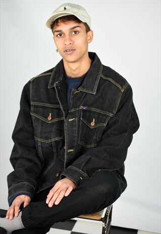 VINTAGE TOMMY HILFIGER DENIM JACKET