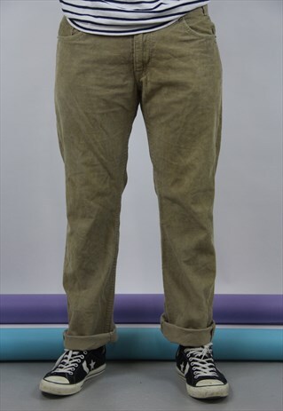 VINTAGE LEVI'S BEIGE CORD JEANS