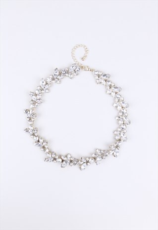 STUNNING CRYTAL SHORT NECKLACE WITH CLEAR TEARDROP BEDS