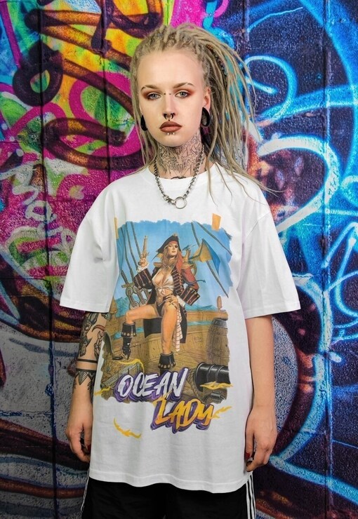 garment image