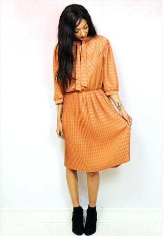 1980S VINTAGE BRONZE SHIMMERING PLEATED MIDI DRESS