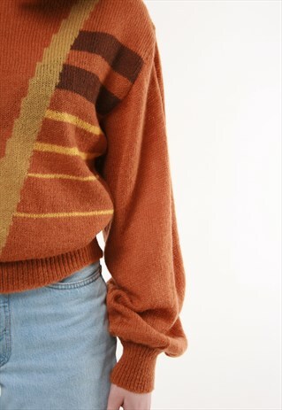 90S VINTAGE NO NAME ABSTRACT PRINT COZY PATTERN JUMPER 375