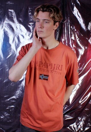 VINTAGE NAPAPIJRI ORANGE TEE
