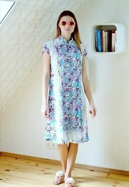 Lilac and white sleeveless floral dress