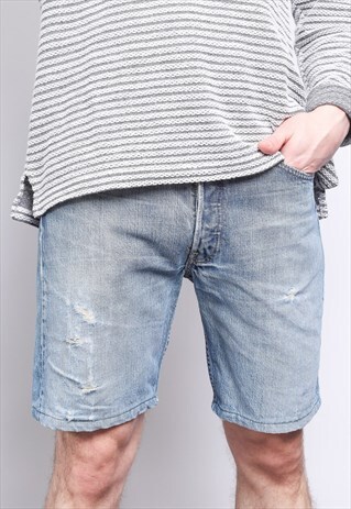 VINTAGE LEVI'S DENIM SHORTS