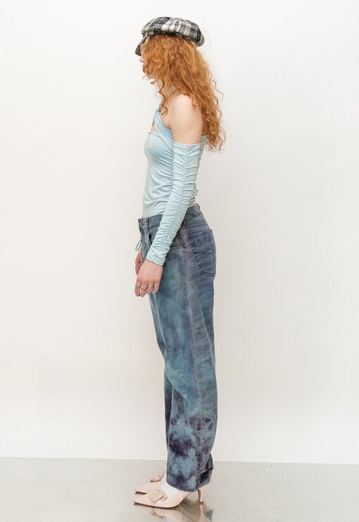garment image