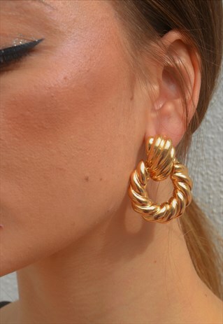 GOLDEN HOOPS EARRINGS