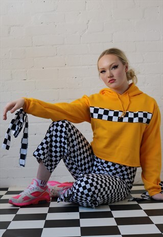 DREAMING YELLOW CROPPED HOODIE WITH CHECKERBOARD DETAILING