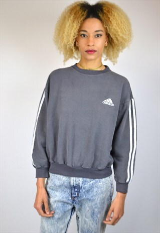 VINTAGE 90'S ADIDAS SWEATSHIRT