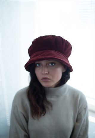 VINTAGE 80'S MAROON VELVET HAT