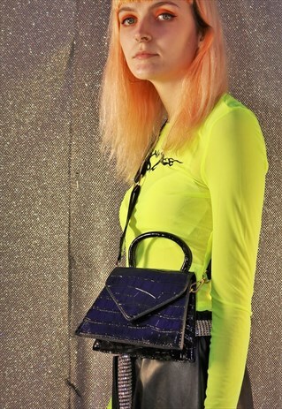 CROC CROSSBODY HANDBAG IN BLACK
