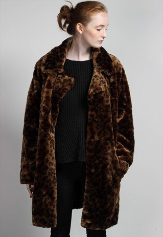 VINTAGE OVERSIZED FAUX FUR JACKET