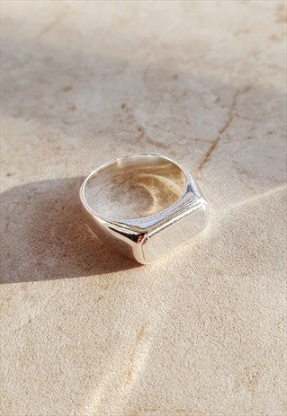 MILES SILVER SIGNET RING