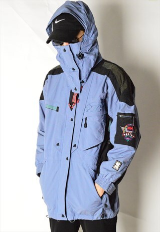 VINTAGE 90S BLUE HELLY HANSEN SKI JACKET