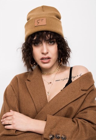 WINTER BEANIE IN CARAMEL