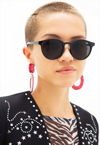 LUNA - CLASSIC ROUND BLACK SUNGLASSES