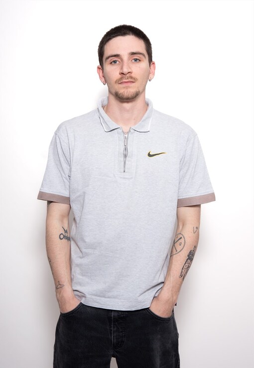 garment image