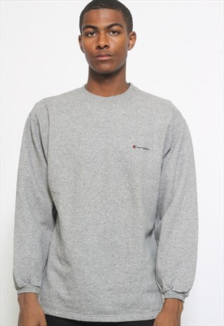 VINTAGE CHAMPION SWEATSHIRT