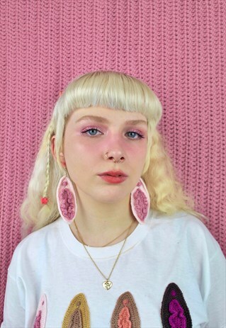 CROCHET LIGHT VULVA EARRINGS