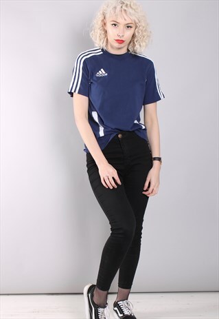VINTAGE ADIDAS T-SHIRT