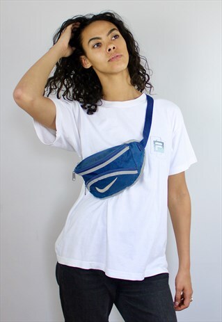 VINTAGE 90S NIKE BUM BAG