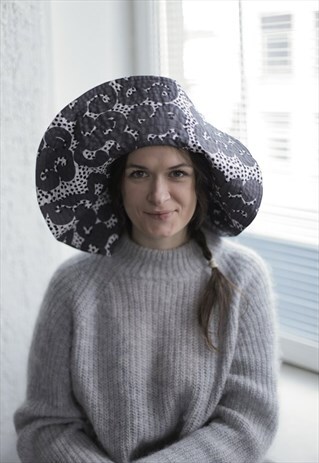 VINTAGE 70'S PATTERNED SUN HAT