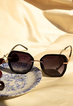 Black Hexagonal Front Lens Sunglasses