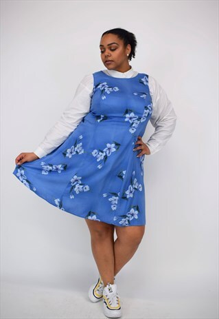 VINTAGE 90'S BLUE FLORAL SKATER DRESS WITH LACE UP BACK