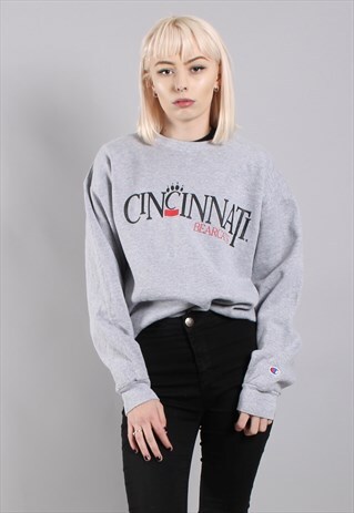 VINTAGE CHAMPION SWEATSHIRT