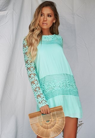 MINT GREEN FLORAL CROCHET DRESS