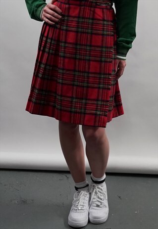 VINTAGE 80'S RED TARTAN PLEATED SKIRT