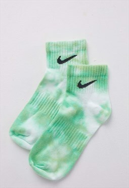 Custom Unisex Nike Tie-Dye Lilt Green/White Socks