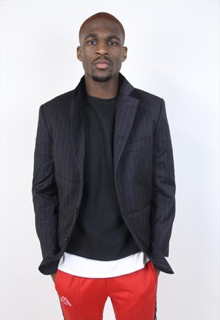 VINTAGE 90S NAVY BLAZER