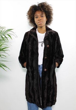 VINTAGE FAUX FUR COAT