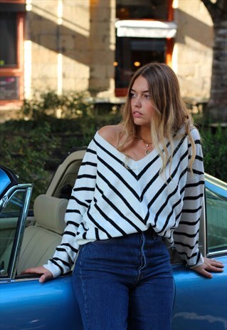 STRIPED SWEATER