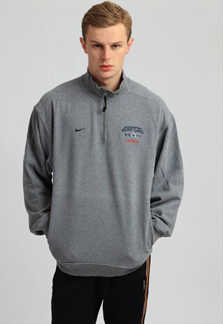 VINTAGE NIKE 1/4 ZIP SWEATSHIRT