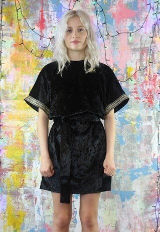 RELAX FIT DRESS IN BLACK VELVET WITH KIMONO SLEEVES